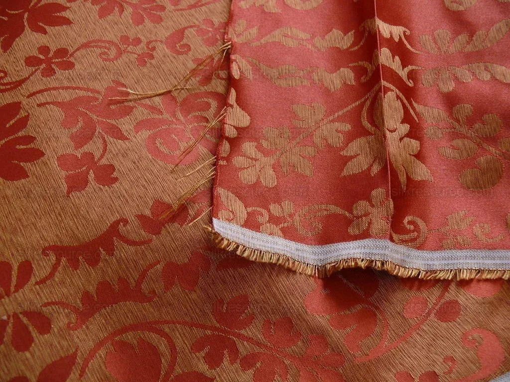 Lee Jofa "romantic Silk" Vine Stripe Red Copper Gold MSRP USD 196