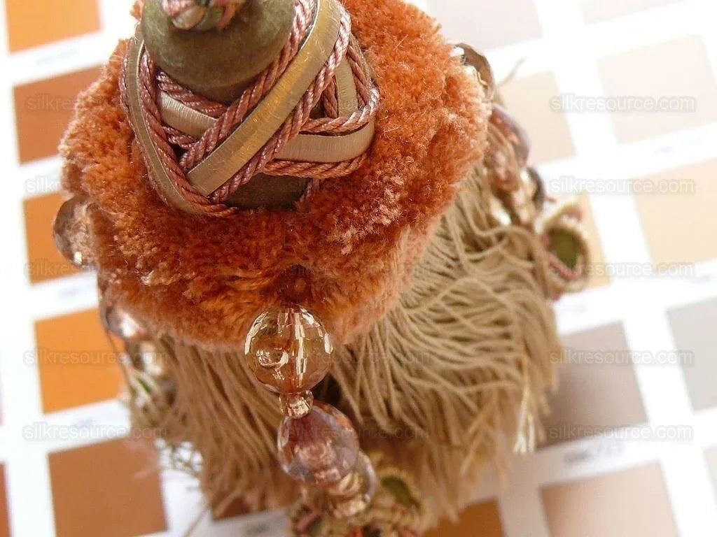 Kravet Couture Key Tassel W/beads Peche Pink Gold MSRP USD 165!