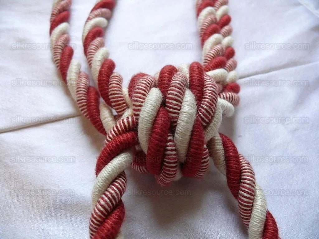 Lee Jofa Cantal Tieback Tassel Tieback-double Geranium Red