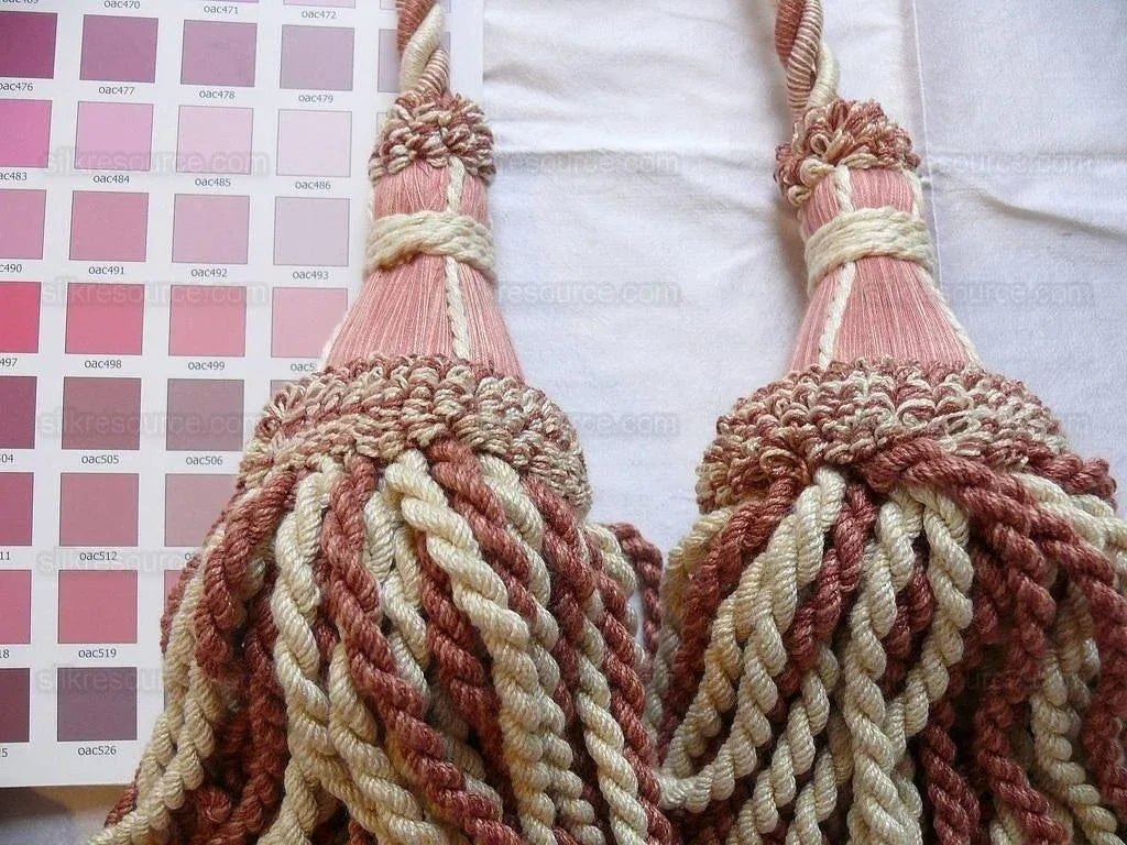 Lee Jofa Cantal Tieback Tassel Tieback-double Coral Red