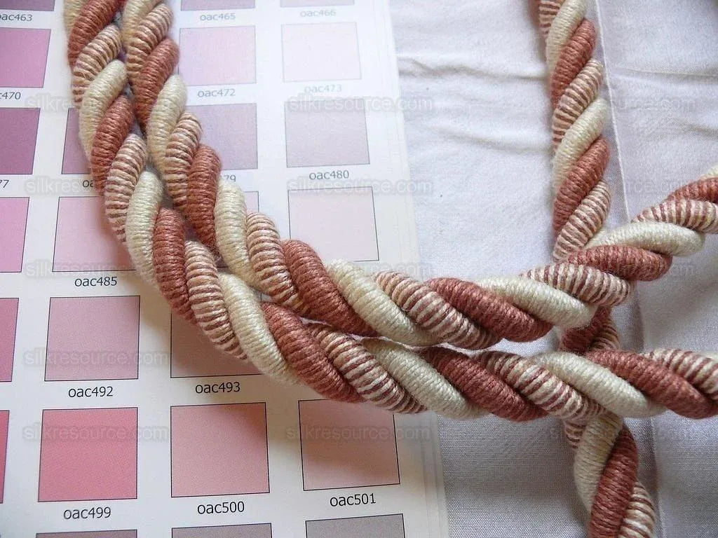 Lee Jofa Cantal Tieback Tassel Tieback-double Coral Red