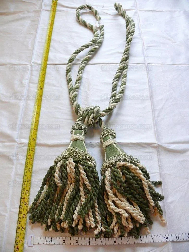 Lee Jofa Cantal Tieback Tassel Tieback-double Palm Green