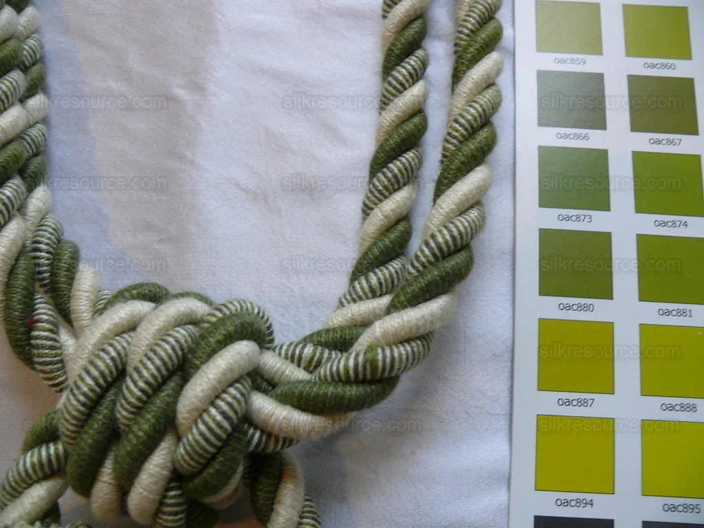 Lee Jofa Cantal Tieback Tassel Tieback-double Palm Green