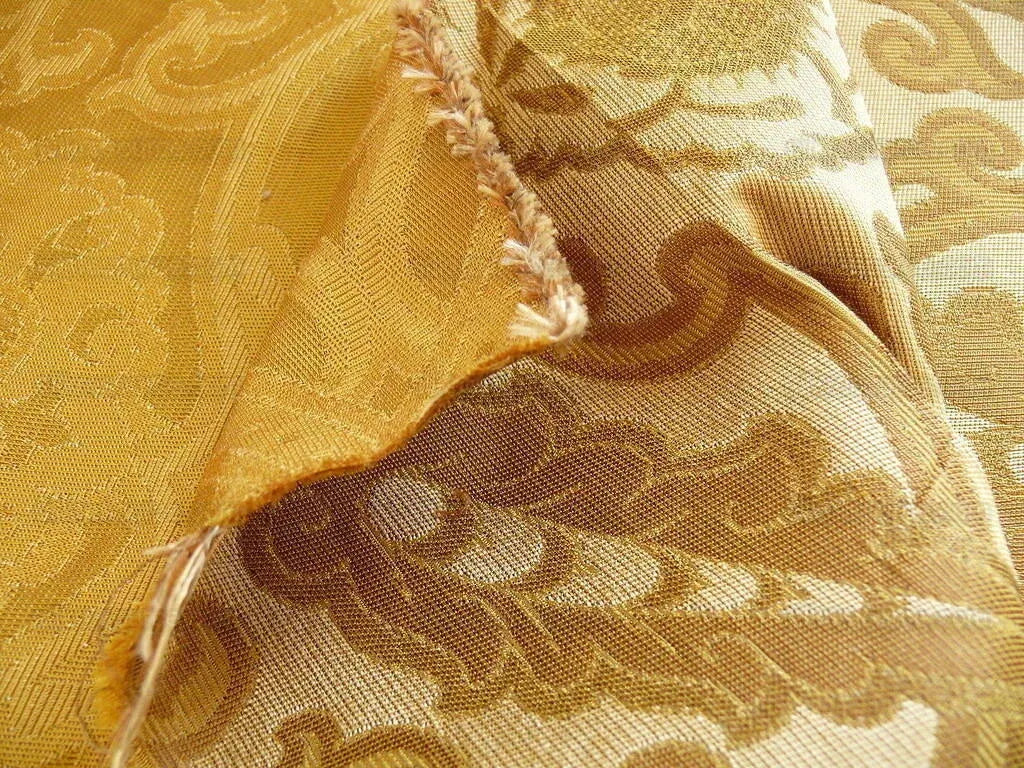 Lee Jofa Crescent Silk Damask Gilt Gold Bty MSRP USD 198/Y