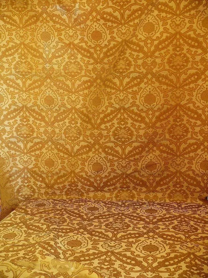 Lee Jofa Crescent Silk Damask Gilt Gold Bty MSRP USD 198/Y