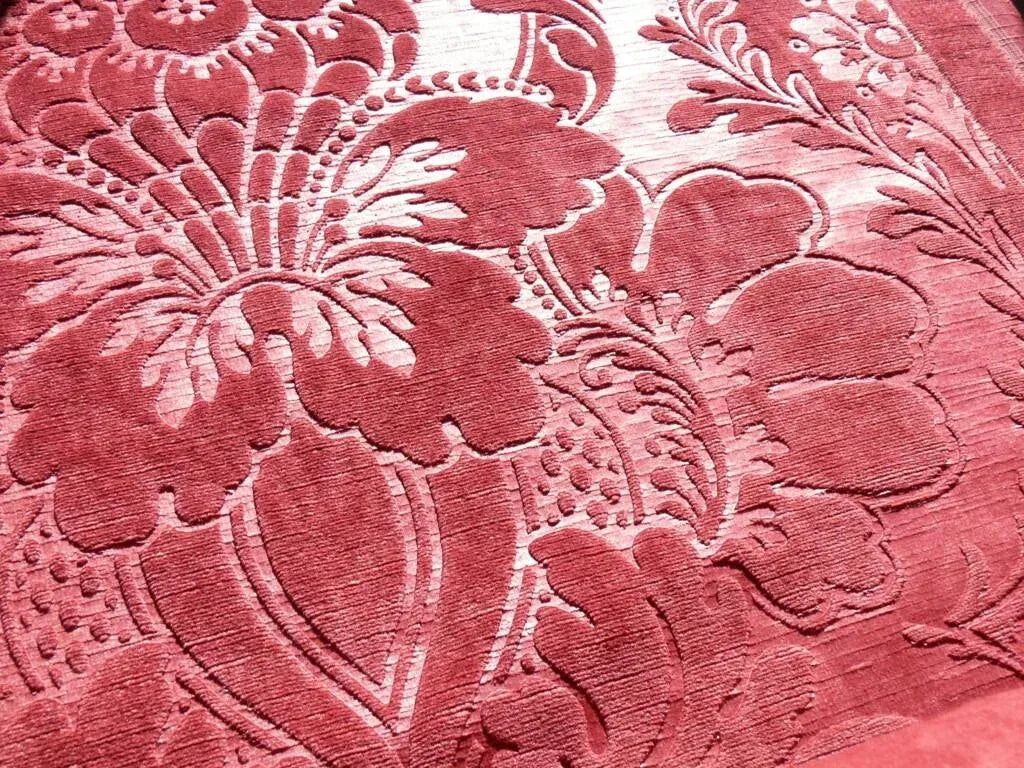 LEE JOFA LE VAUBAN GAUFFRAGE RENAISSANCE EMBOSSED VELVET LINEN
