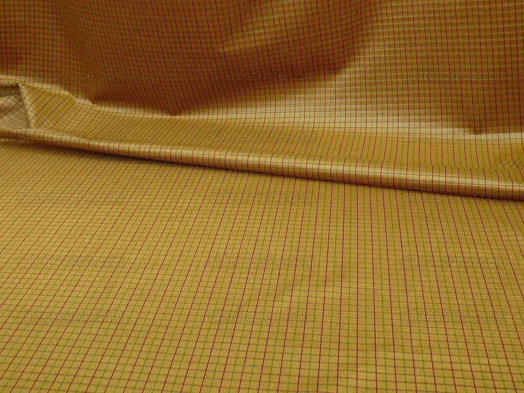 Lee Jofa Figaro Velvet Check Gold Gilt