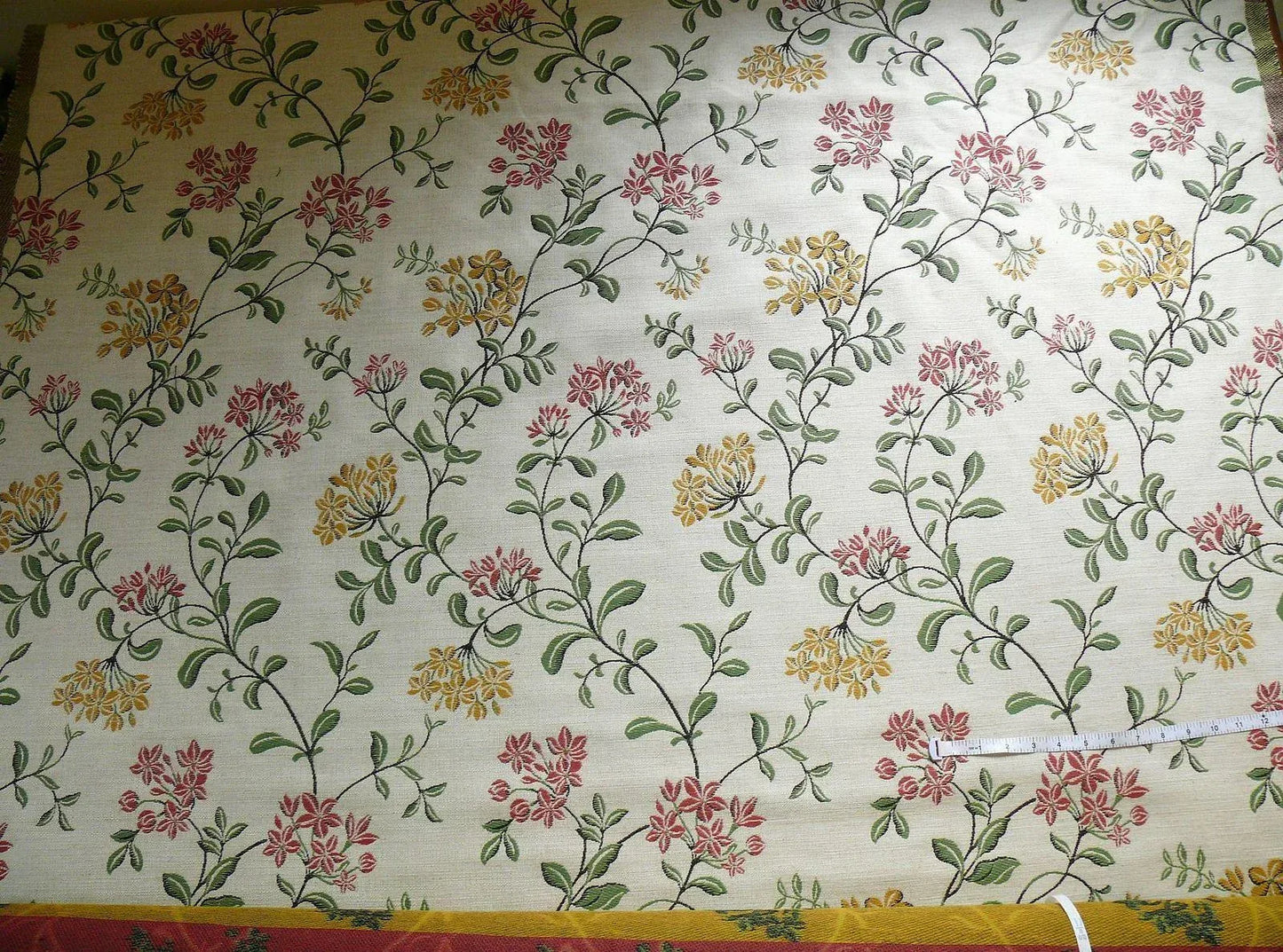 Lee Jofa Jasmine Lampas "berry" Honeysuckle Gold Pink Blue Green Grand Floral Linen Cotton William Morris Inspired MSRP USD 236/Y