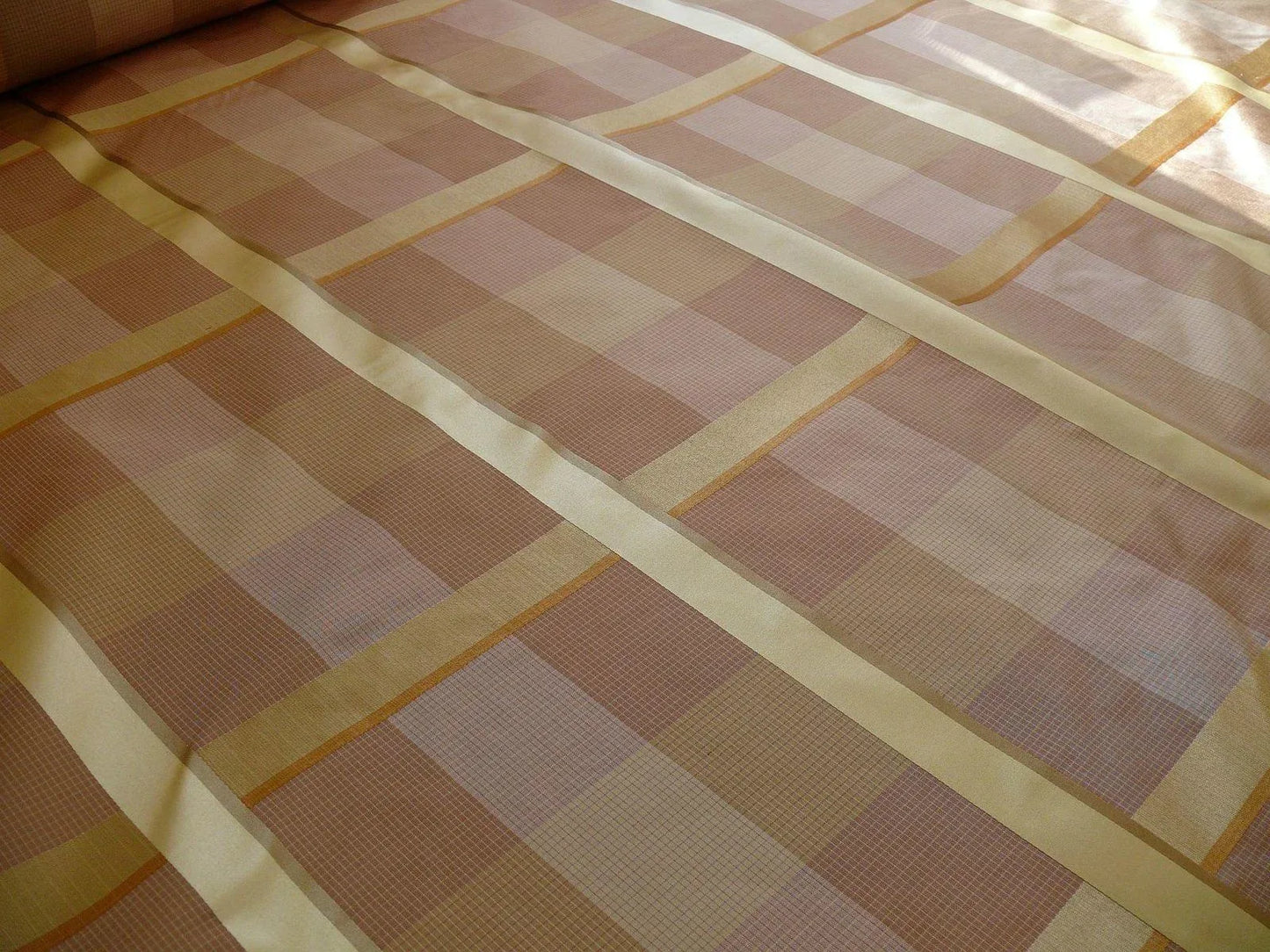 Kravet Les Cent Baisers Blush Pink Gold Silk Pale Lavender Satin Stripe MSRP USD 149/Y