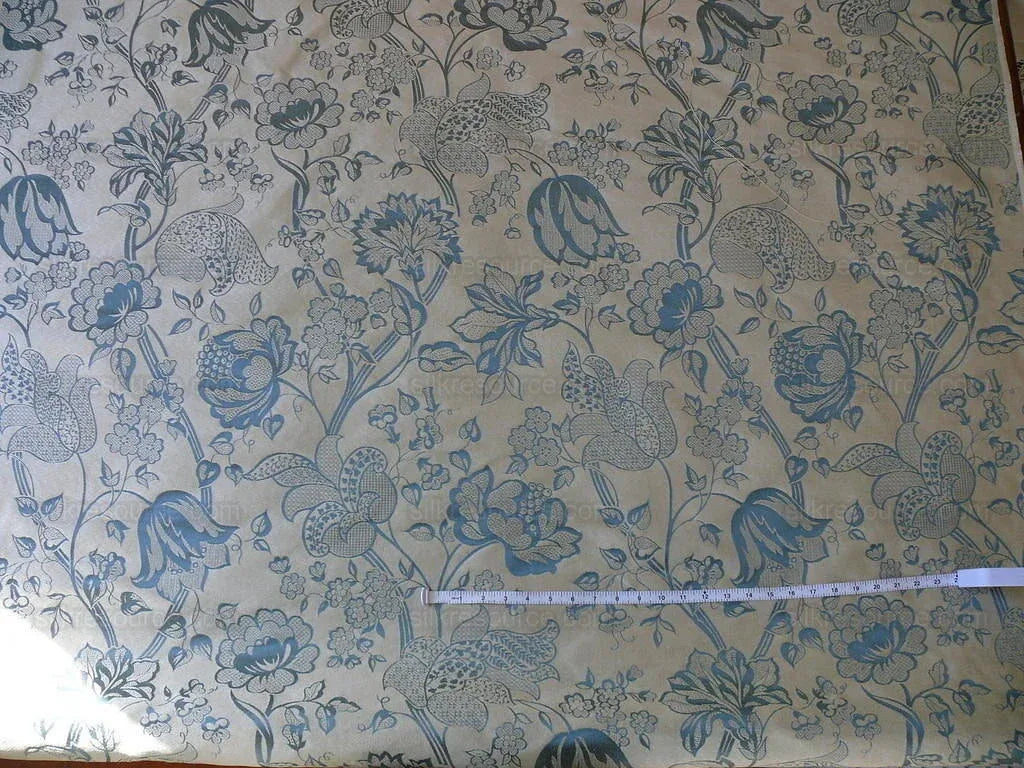Lee Jofa Lee Jofa Devonshire Damask "azure" Blue Silk MSRP USD 356y