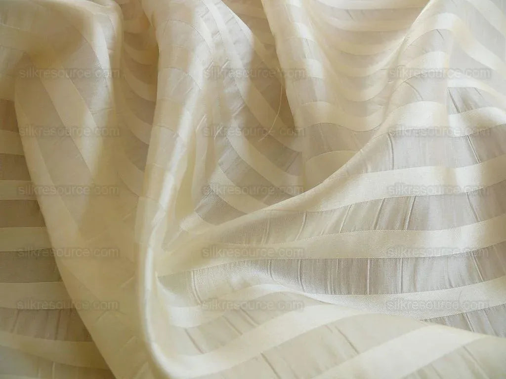 8.5y Lee Jofa "sarkara Sheer Silk Switzerland Oraganza Cream White