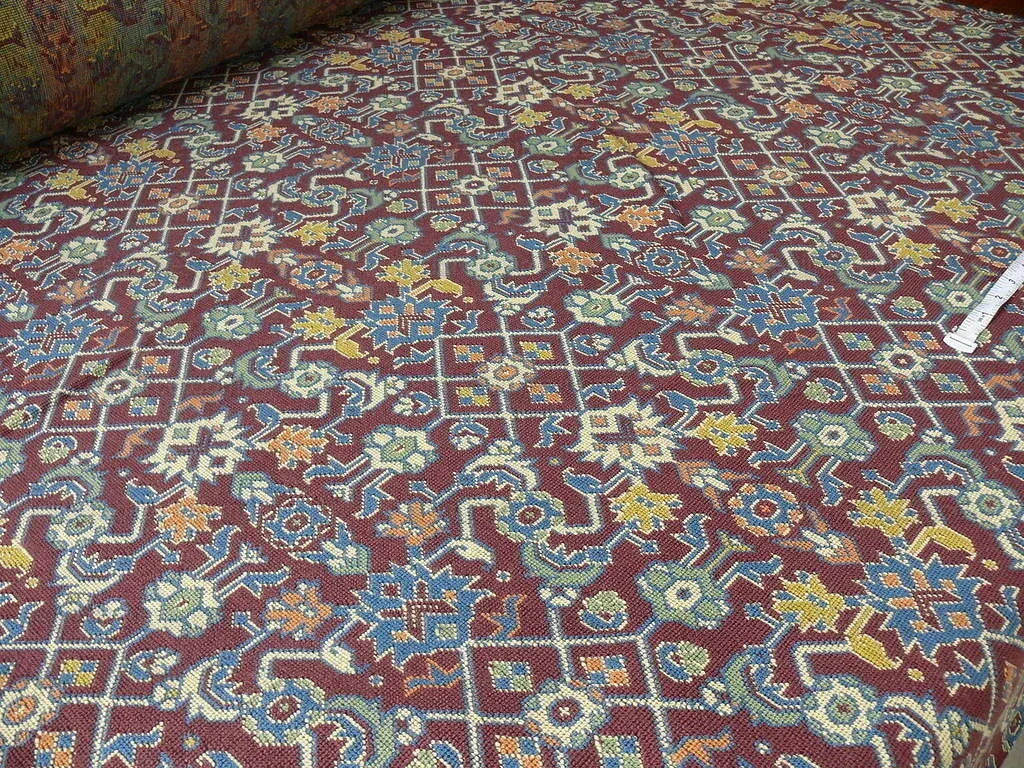 Lee Jofa Lichfield Epingle "port" Gros Point Rug Maroon Ikat Kil