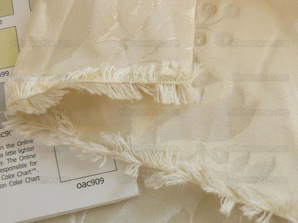 Lee Jofa Victoria Silk Damask Ivory Pearly White Lace+pearl+tuli