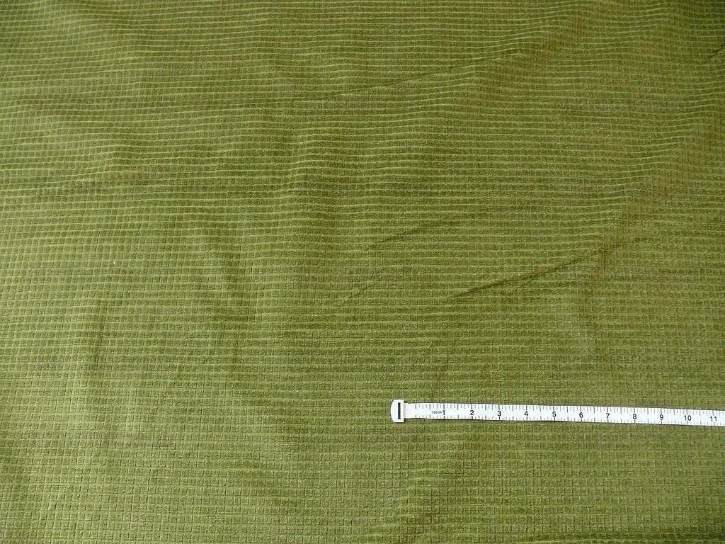 By Yard Lee Jofa Groundworks Pushbutton Velvet Moss Green Square 100% Linen