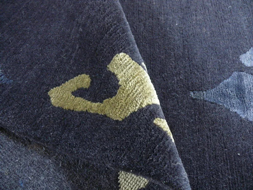 Endless Knot Silk &amp; Wool Tibetan Athana Rug Azure Chartruse 5'x3