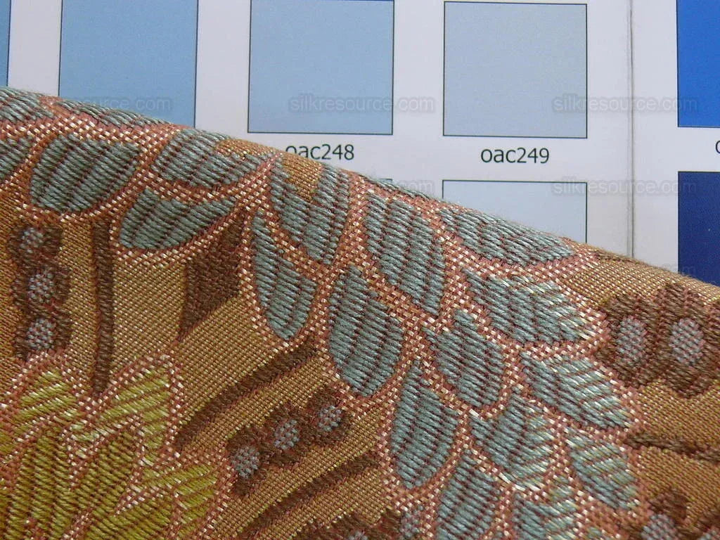 4.125yds Beacon Hill "summer Sun" In Hibiscus MSRP USD 136