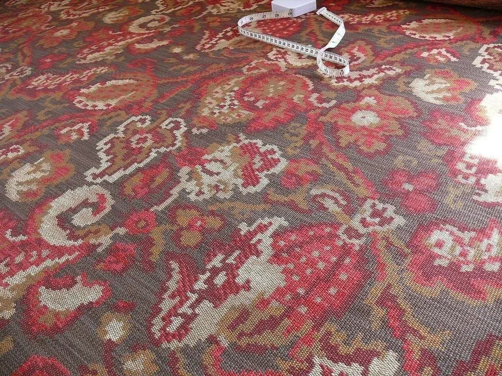 By yard Lee Jofa Carpet Bag Red Pink On Espresso MSRP USD 396/Y