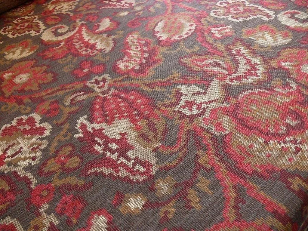 By yard Lee Jofa Carpet Bag Red Pink On Espresso MSRP USD 396/Y