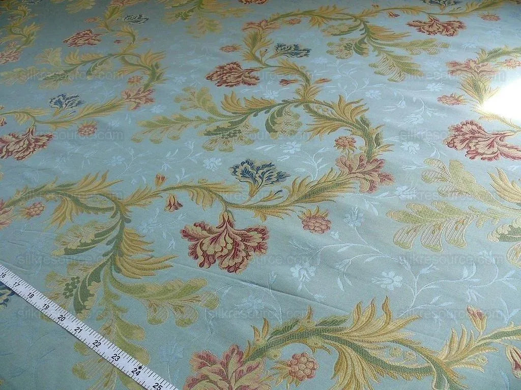 Old World Weaver VIVIANA French Lace Carnation Lampas Red Blue Powder MSRP 328USD/Y