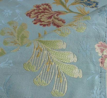 Old World Weaver VIVIANA French Lace Carnation Lampas Red Blue Powder MSRP 328USD/Y