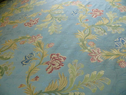 Old World Weaver VIVIANA French Lace Carnation Lampas Red Blue Powder MSRP 328USD/Y