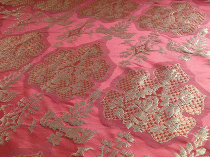 By Yd Lee Jofa "byzantine" Brocade, Red Gold Silver Medallion MSRP USD 390