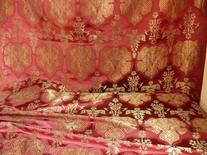 LEE JOFA "BYZANTINE" BROCADE, RED GOLD SILVER MEDALLION MSRP$390