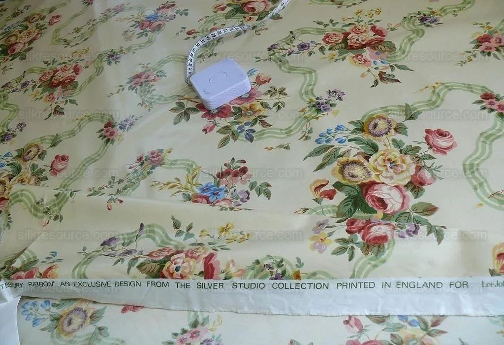 Lee Jofa Shaftesbury Ribbon Rose Bouquet Print Bty