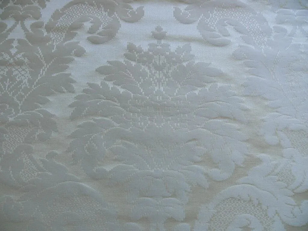 LEE JOFA LA SCALA CLASSIC SILK DAMASK "IVORY" WHITE BTY