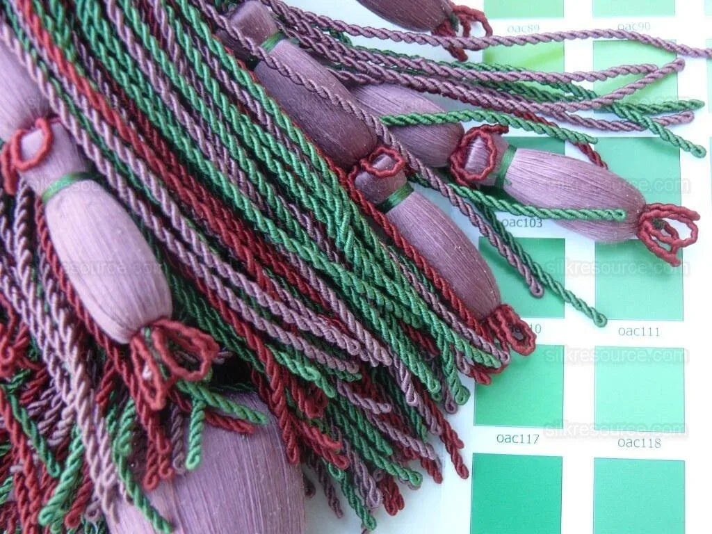 Scalamandre "hampton Court" Double Tie Back Red, Green, Purple