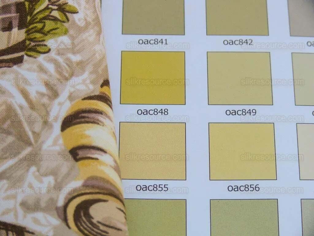 Scalamandre Neptune's Treasure Seashell Nautical Conch Scallop Nautilus Taupe Beige MSRP USD 259/y