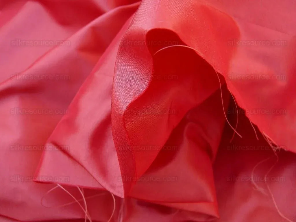Scalamandre Sotto Voce 100% Silk Taffeta Scarlet Amazing Red Pink Rose! MSRP USD 200/Y