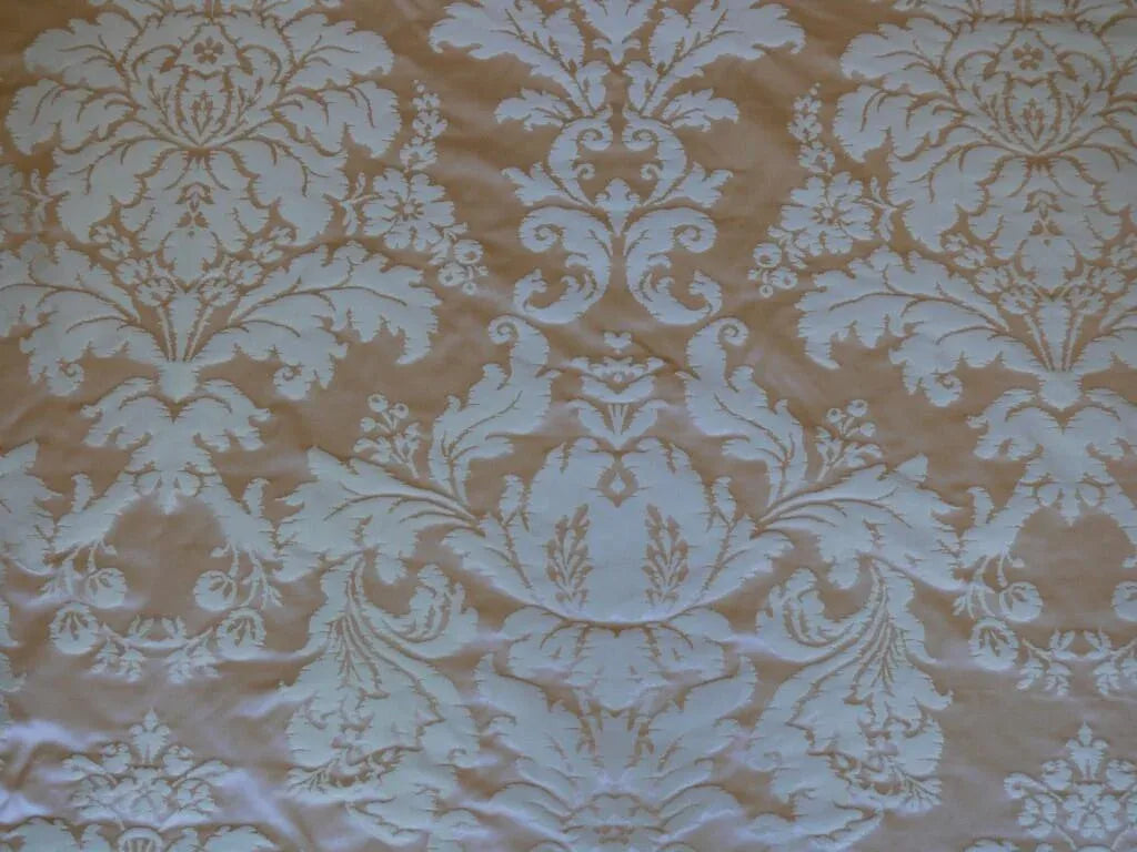 BTY100% SILK DAMASK HISTORICAL REPRODUCTION PALEST PEACH & CREAM