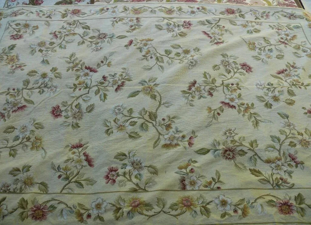 Stark Hand Made Needlepoint 6'x9' Flower Sprig Border On Lt Yellow