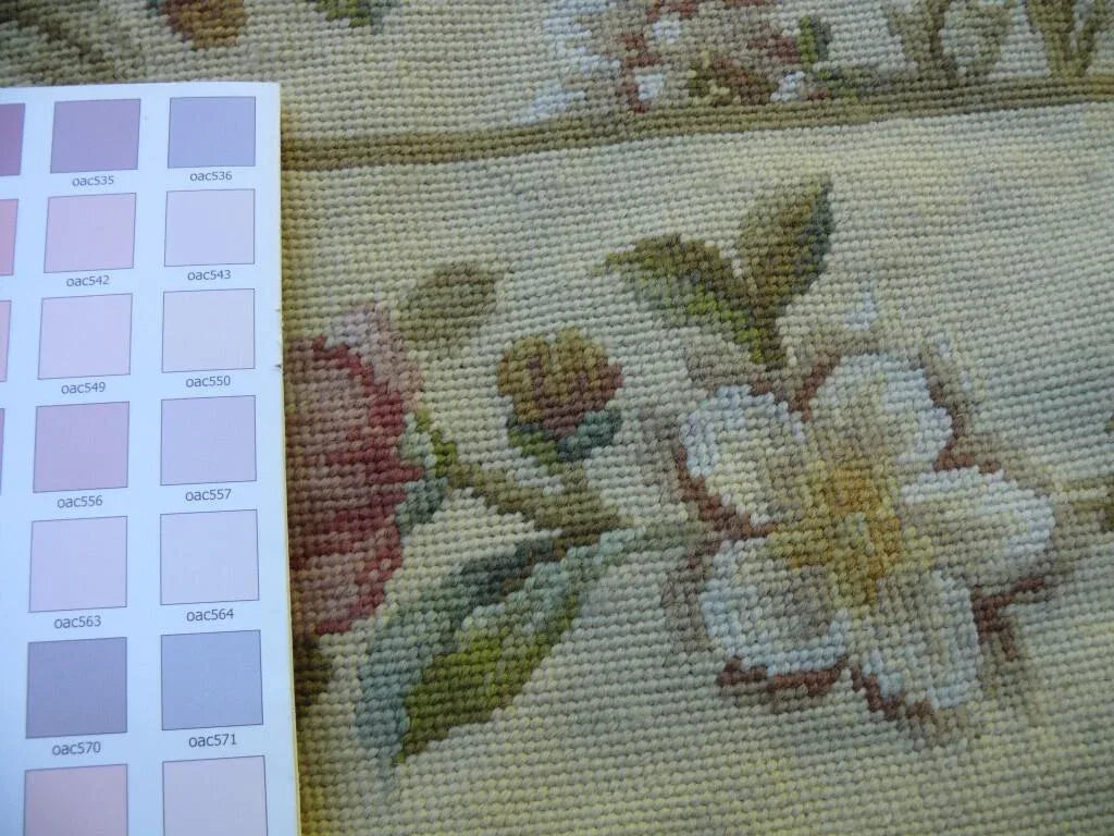 Stark Hand Made Needlepoint 6'x9' Flower Sprig Border On Lt Yellow
