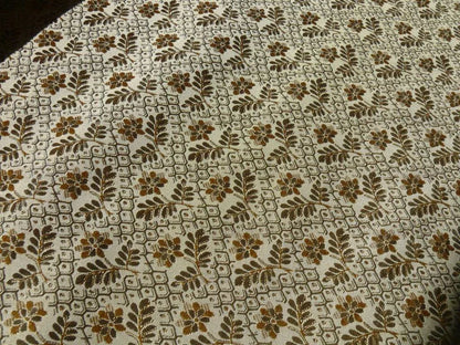 1.3yscalamandre Penelope Petit Flower Silk Lampas Grey Taupe Tan