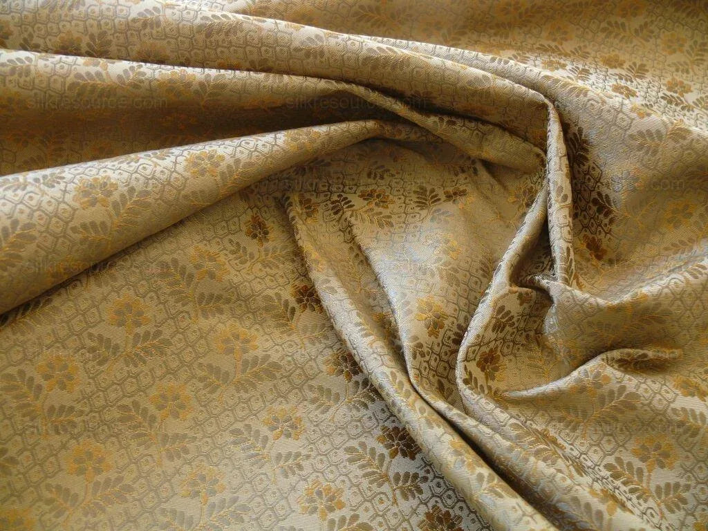 1.3yscalamandre Penelope Petit Flower Silk Lampas Grey Taupe Tan