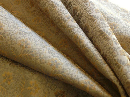 1.3yscalamandre Penelope Petit Flower Silk Lampas Grey Taupe Tan