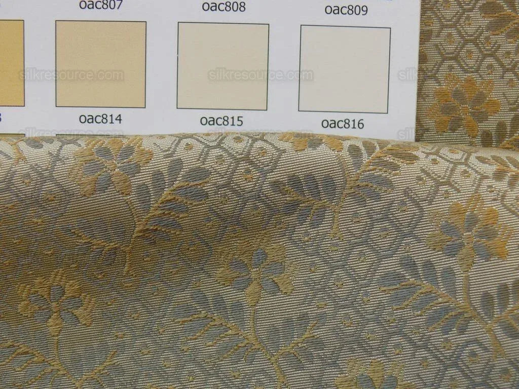 1.3yscalamandre Penelope Petit Flower Silk Lampas Grey Taupe Tan