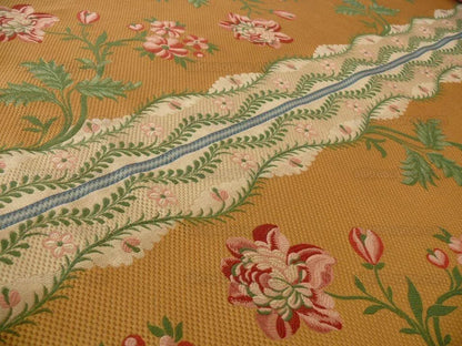 1.8y Scalamandre Green Red Pink Lace Lampas On Bronze "zoe"