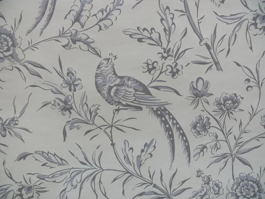 SCALAMANDRE "AVIARY" WALLPAPER BIRD CHINIOSERIE GREY WHITE SINGL