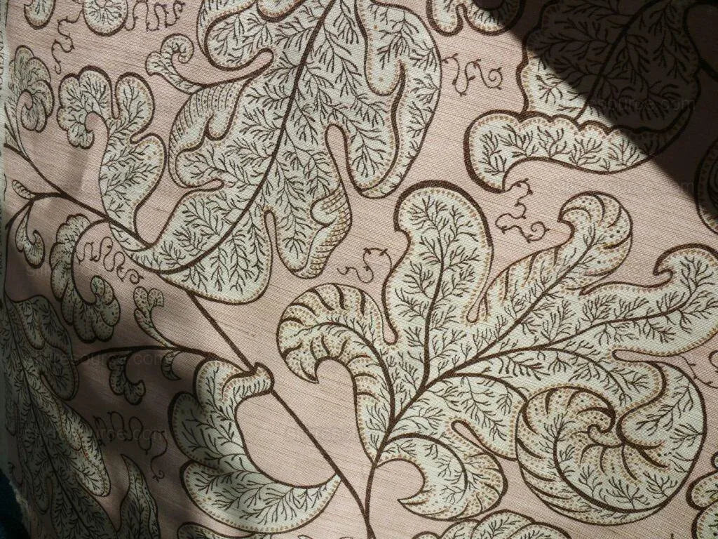 By Yard Scalamandre Wallace Linen Jacobean Print From Uk Pink Brown MSRP USD 160/Y