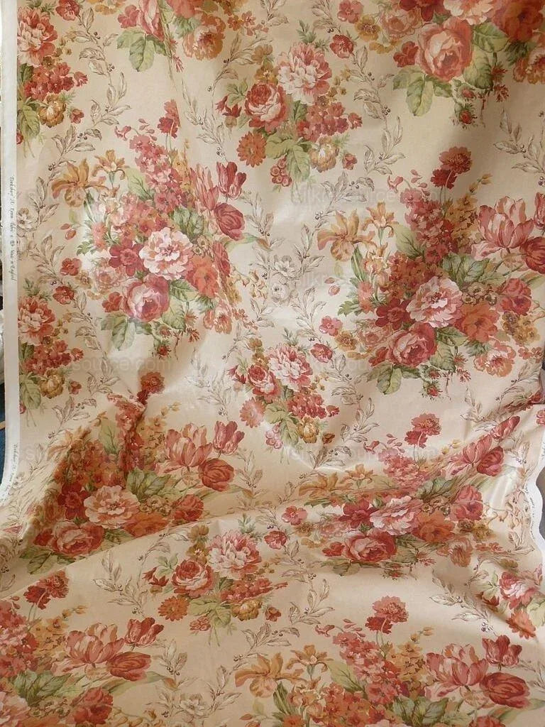 Lee Jofa Tewkesbury Chintz Fr Uk Peach Pink Red Roses On Biscuit Cotton