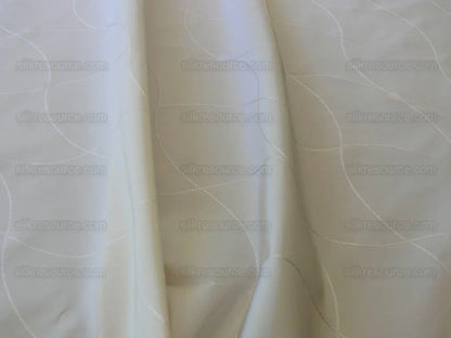 Clarence House St Laurent Silk Taffeta Jacquard Ogee Fabric - White - By The Yard