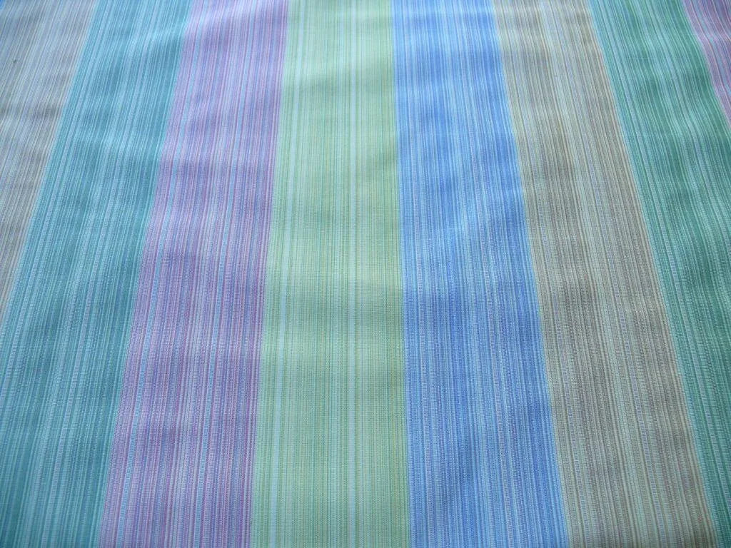 CLARENCE HOUSE 100% SILK STRIE TAFFETA RAINBOW COLOR 7.5Y