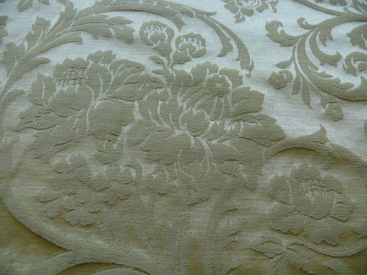 KRAVET ART NOUVEAU BOTANIC SCROLL WILLIAM MORRIS BEIGE TAN