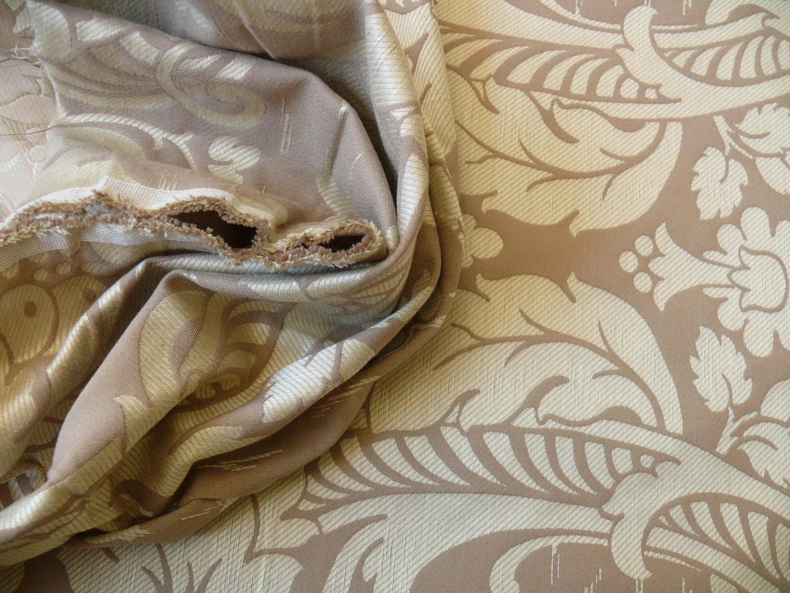 SCHUMACHER "JULIA" ITALY SILK LAMPAS REN BABY GREEN &GRIEGE BTY