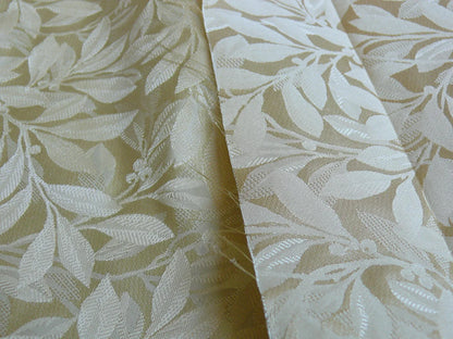 DURALEE SILK DAMASK FOLIAGE BERRY BUSH SILK JARQUARD WHITE GOLD