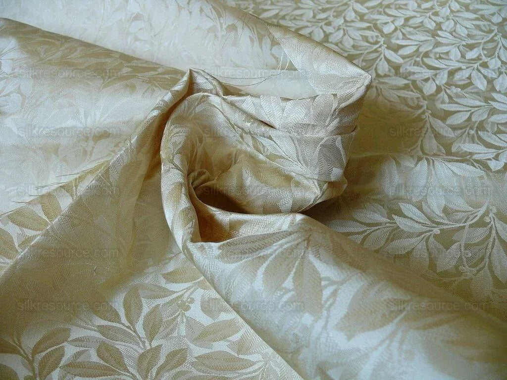 Duralee Silk Damask Foliage Berry Bush William Morris Willow Bough Silk Jarquard White Gold MSRP USD 200/Y