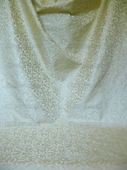 Duralee Silk Damask Foliage Berry Bush William Morris Willow Bough Silk Jarquard White Gold MSRP USD 200/Y